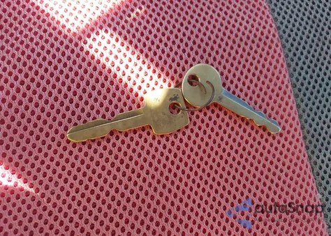 1983 Ford F150 из США, поврежденный, VIN 2FTEF14Y4DCA24035